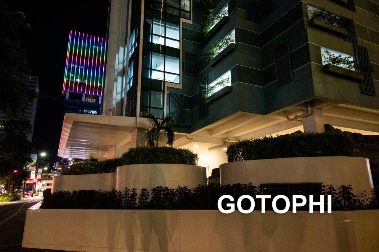 One Uptown Residence Taguig Exterior foto
